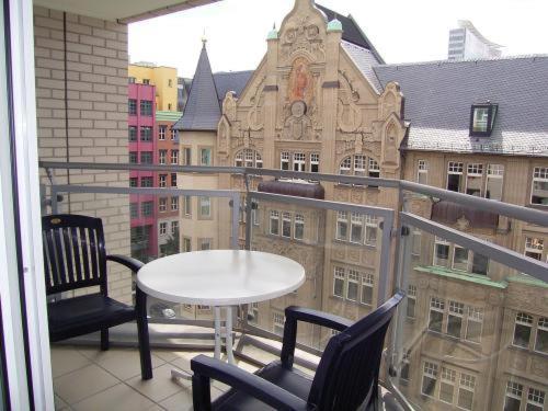 Appartement Topdomizil Checkpoint Plaza